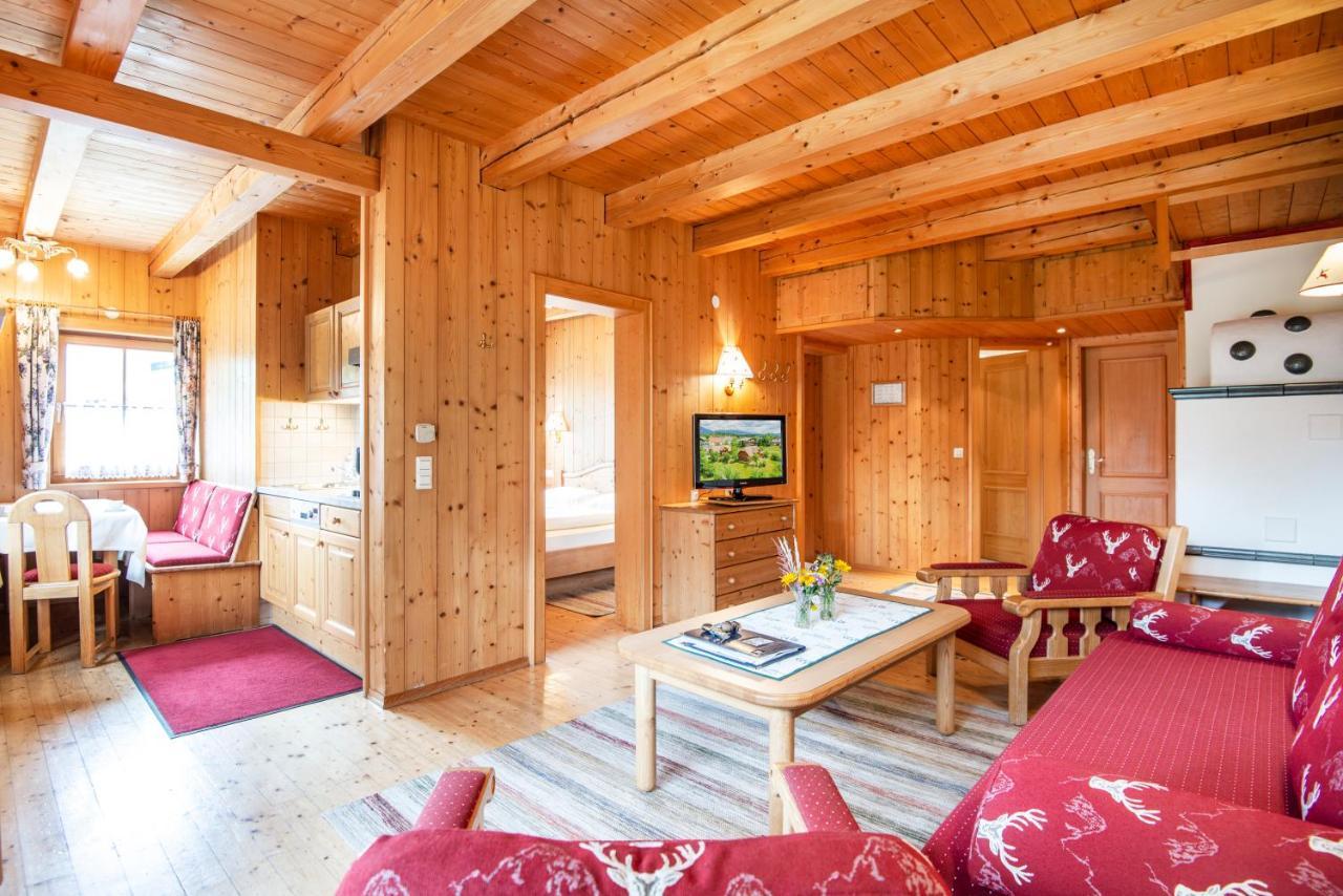 Familien-Appartements Oerglwirt'S Gut ماريابفار المظهر الخارجي الصورة